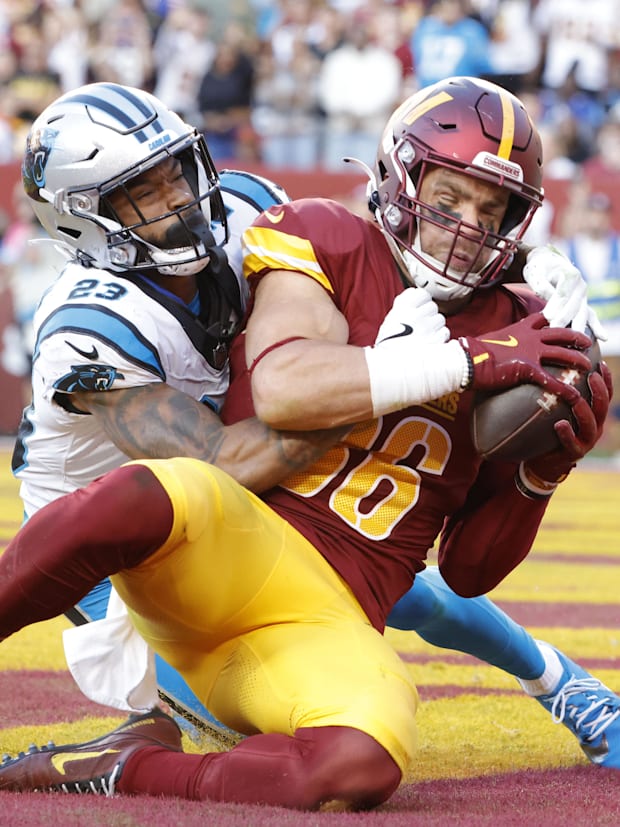 Washington Commanders tight end Zach Ertz (86) and Panthers cornerback Dane Jackson (23