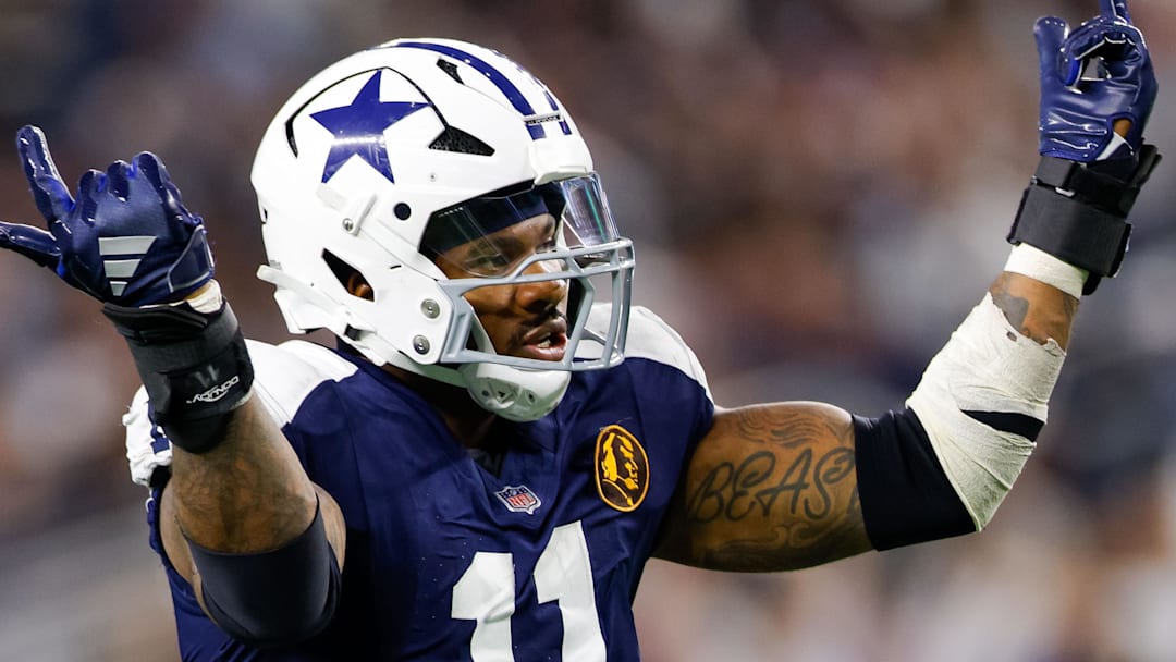 Dallas Cowboys linebacker Micah Parsons (11) celebrates after a sack during the third quarter against the New York Giants. Dallas Cowboys linebacker Micah Parsons (11) celebrates after a sack during the third quarter against the New York Giants.