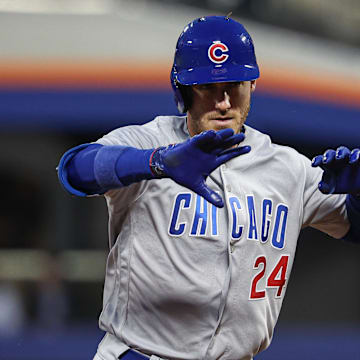 Aug 8, 2023; New York City, New York, USA; Chicago Cubs center fielder Cody Bellinger (24) celebrates his solo home run during the fourth inning against the New York Mets at Citi Field. Mandatory Credit: Vincent Carchietta-Imagn Images