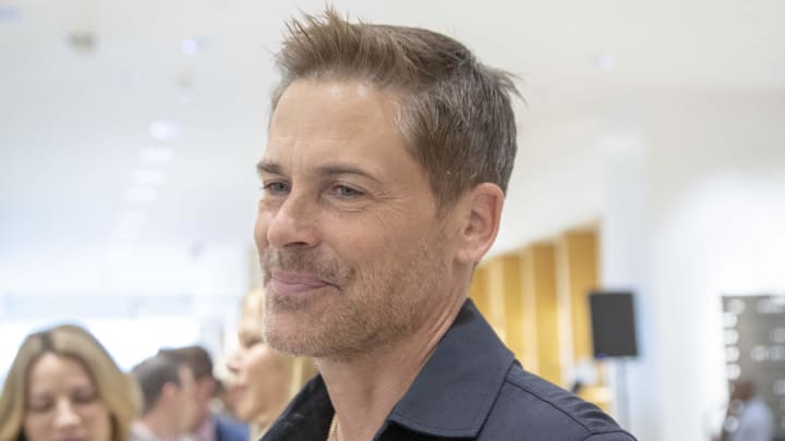 Actor Rob Lowe wears a ring jewelry design by his wife  Sheryl Lowe, introducing new men's jewelry collection exclusively to Neiman Marcus.

Actor Rob Lowe and his wife Sheryl Lowe launch their first men's jewelry collection at Scottsdale Fashion Square on March 28, 2019. It's called Mr. Lowe and is inspired by Rob and the couple's  two sons,  Matthew and John Owen.

X8i0405

Actor Rob Lowe and his wife Sheryl Lowe launch their first men's jewelry collection at Scottsdale Fashion Square on March