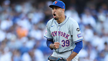 Championship Series - New York Mets v Los Angeles Dodgers - Game 2