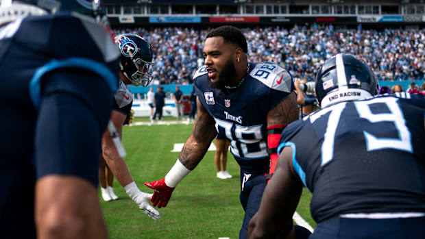 The Titans are 1–4 heading into their matchup against the Bills in Buffalo. 