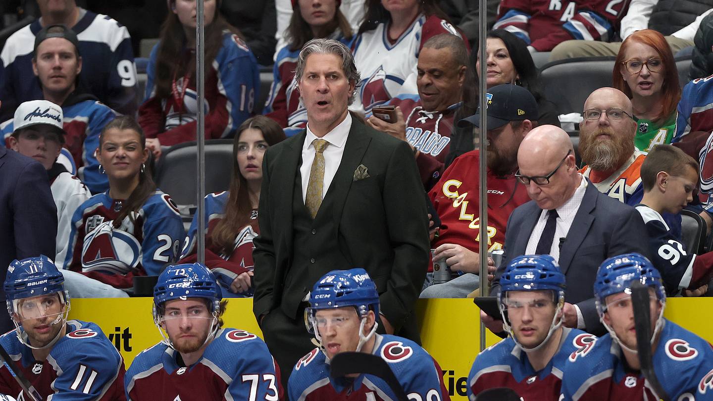 Shoddy Goaltending leads to Avalanche Game One loss - Vimarsana News