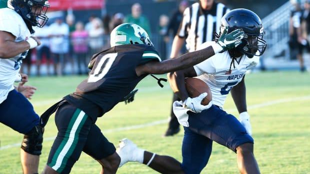 Naples running back Shawn Simeon.