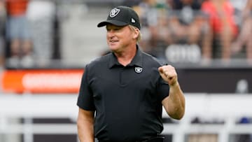 Chicago Bears v Las Vegas Raiders