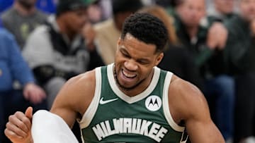 Detroit Pistons v Milwaukee Bucks