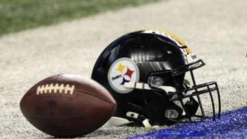 Pittsburgh Steelers v Indianapolis Colts