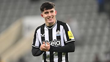 Newcastle United v Manchester United - Premier League