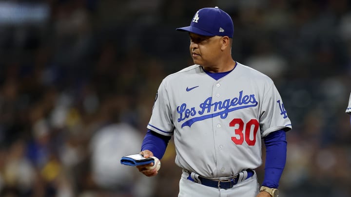 Dave Roberts se juega su puesto de manager de Dodgers en 2023 