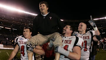 Pacific Life Holiday Bowl