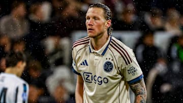 Wout Weghorst steht wohl doch nicht vor einem Wechsel zu Schalke Wout Weghorst steht wohl doch nicht vor einem Wechsel zu Schalke