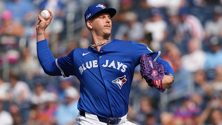 Sep 11, 2024; Toronto, Ontario, CAN; Toronto Blue Jays starting pitcher Bowden Francis (44) throws a pitch against the New York Mets during the first inning at Rogers Centre. Mandatory Credit: Nick Turchiaro-Imagn Images