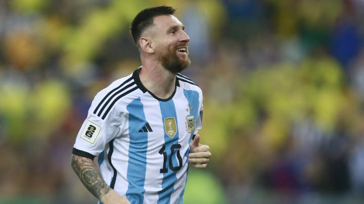 Lionel messi et l'Argentine sont champions du monde en titre.