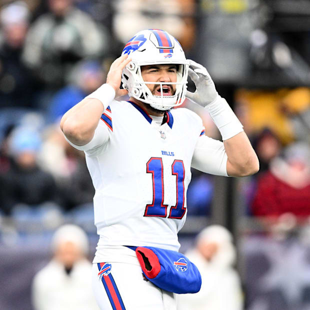 Buffalo Bills QB Mitchell Trubisky calls a play against the New England Patriots.