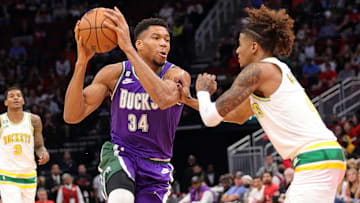 Should the Houston Rockets go all-in on Giannis Antetokounmpo?