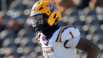 Dec 6, 2024; Birmingham, AL, USA; Jackson's Landon Duckworth (1) looks to the sidelines for a play during the game with Cherokee County at Protective Stadium in the AHSAA 4A State Championship game.