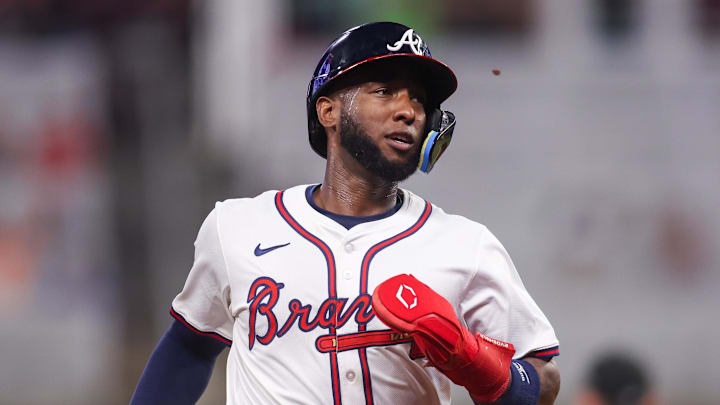 Aug 19, 2025; Atlanta, Georgia, USA; Atlanta Braves left fielder Jurickson Profar (7) runs to third against the Chicago White Sox in the eighth inning at Truist Park. Mandatory Credit: Brett Davis-Imagn Images
