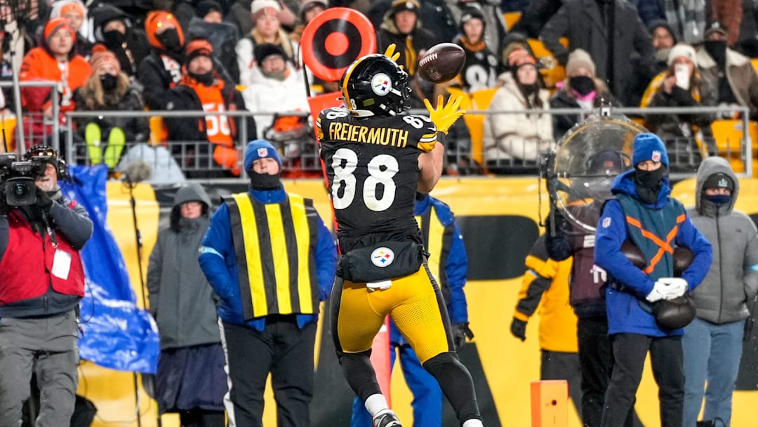 Pittsburgh Steelers tight end Pat Freiermuth 