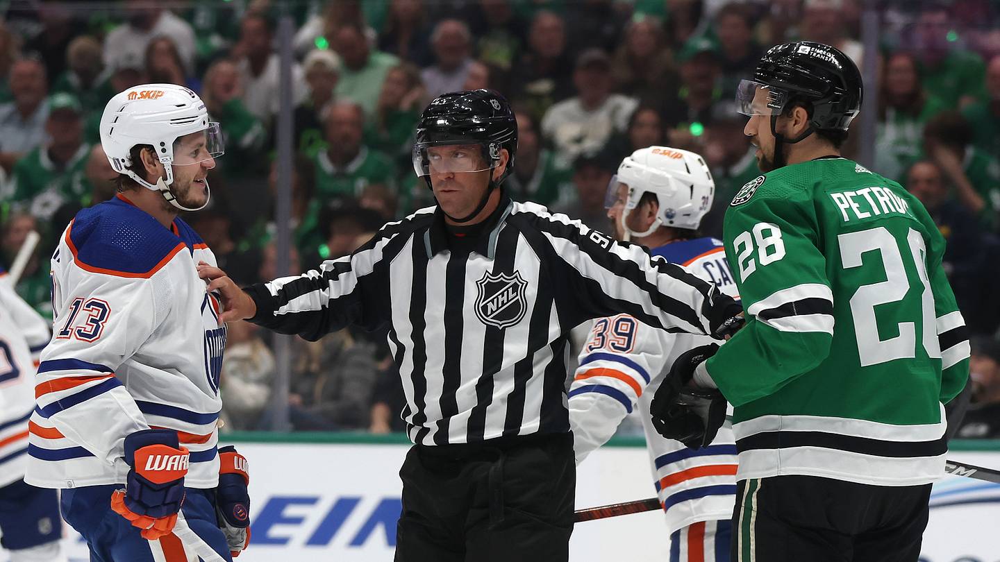 Edmonton Oilers Lose Game 2 Head Back To Edmonton Series Tied At 1 - Vimarsana News