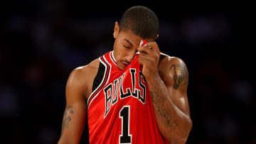 Chicago Bulls v Los Angeles Lakers
