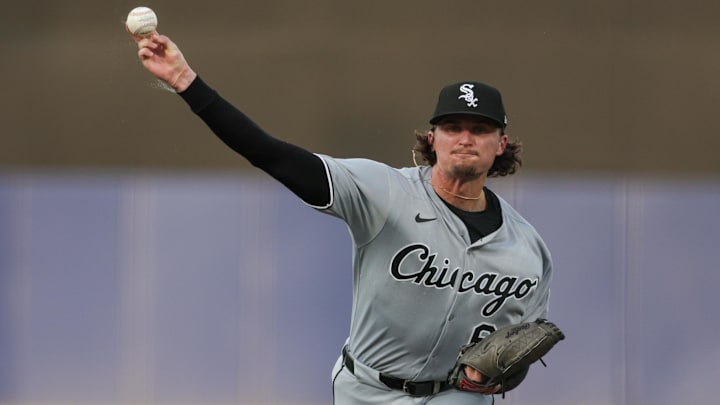 White Sox Fall 4-3 As Martin Returns From Injury, Montgomery Slugs First Home Run