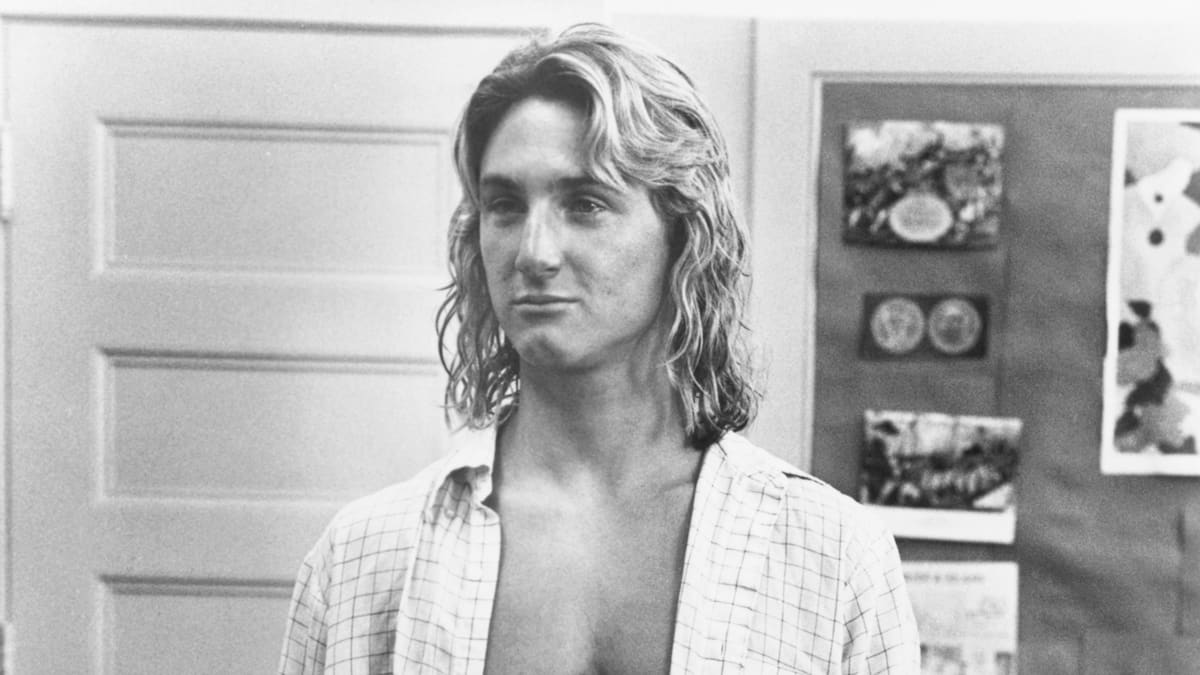 Sean Penn Brought Vans onto the Set of Fast Times at Ridgemont High