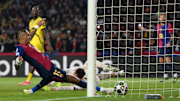 Raphinha grätscht zur Barça-Führung