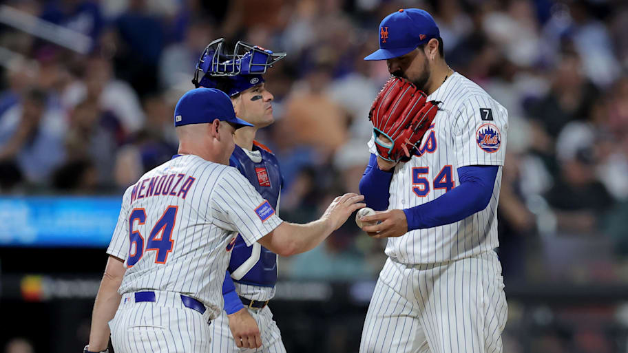 Carlos Mendoza (left) has a new set of arms to use out of the bullpen for the Mets’ stretch run.