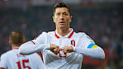 Robert Lewandowski y Polonia vencieron a Suecia y estarán en la Copa del Mundo de Qatar 2022.
