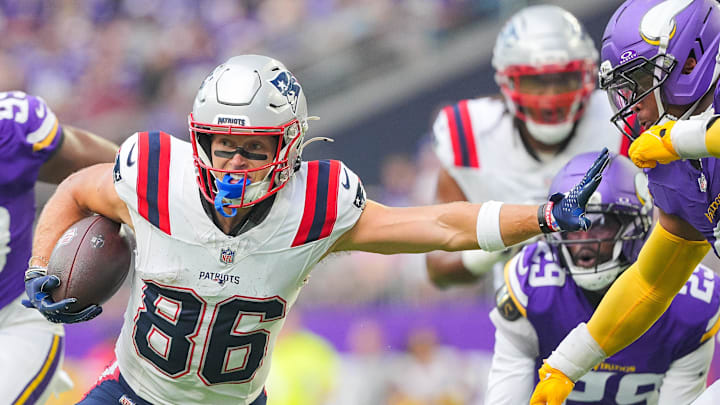 Aug 16, 2025; Minneapolis, Minnesota, USA; New England Patriots wide receiver Efton Chism III (86) runs after the catch against the Minnesota Vikings in the second quarter at U.S. Bank Stadium. Mandatory Credit: Brad Rempel-Imagn Images