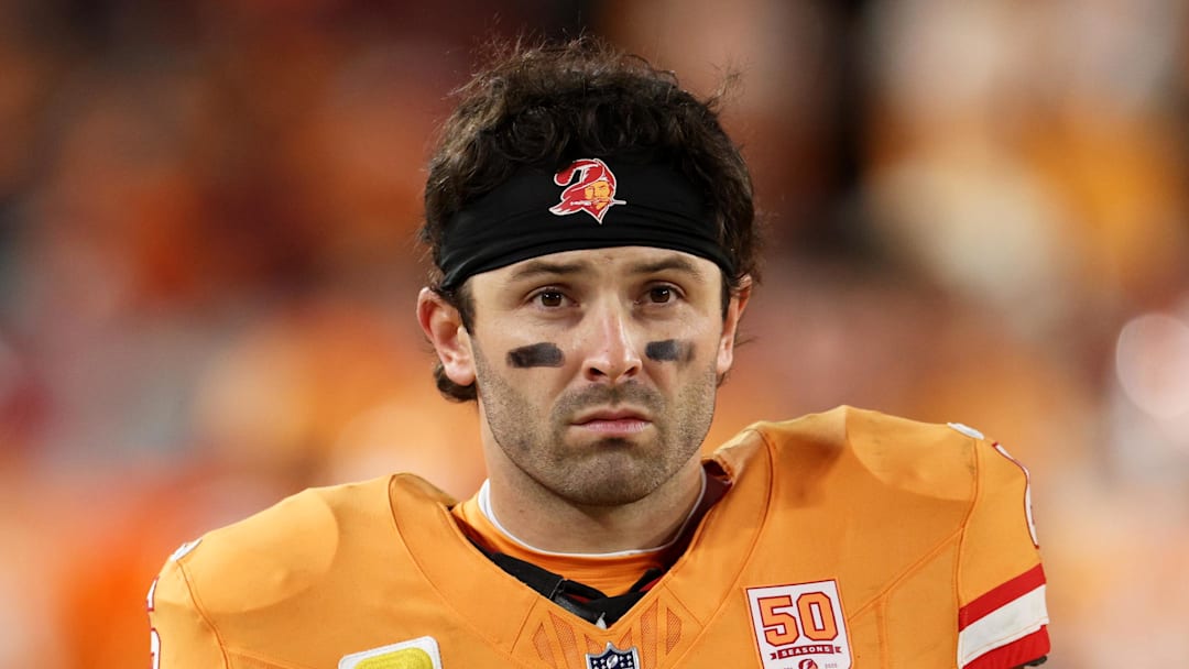 Tampa Bay Buccaneers quarterback Baker Mayfield (6) looks on against the Atlanta Falcons during the fourth quarter 