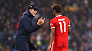 Muss erneut auf Eric Maxim Choupo-Moting verzichten: Thomas Tuchel (l.)