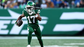Los Angeles Rams v New York Jets