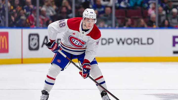 Montréal Canadiens v Vancouver Canucks
