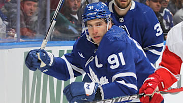 Detroit Red Wings v Toronto Maple Leafs
