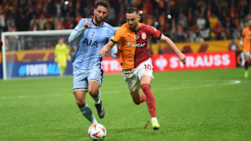 Rodrigo Bentancur battling for the ball against Galatasaray 