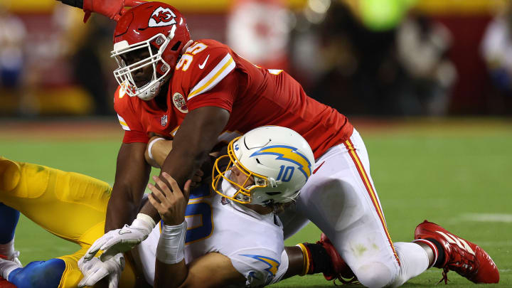 Los Angeles Chargers v Kansas City Chiefs