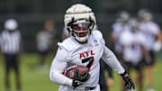 Falcons RB Bijan Robinson will be one of the first three picks in the majority of 2025 fantasy football drafts. 