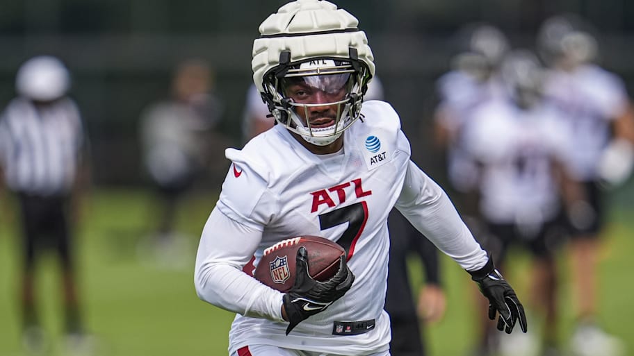 Atlanta Falcons running back Bijan Robinson is entering his third NFL season. | Dale Zanine-Imagn Images