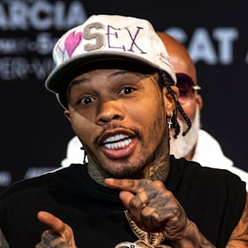 Gervonta 'Tank' Davis addresses the media at the final press conference on April 20, 2023.
