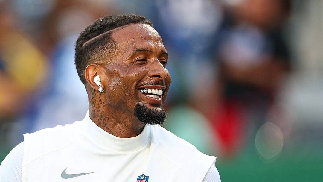 Aug 28, 2026; East Rutherford, New Jersey, USA; New York Giants wide receiver Odell Beckham Jr. (3) on the field during warm ups before the game against the New York Jets at MetLife Stadium. Aug 28, 2026; East Rutherford, New Jersey, USA; New York Giants wide receiver Odell Beckham Jr. (3) on the field during warm ups before the game against the New York Jets at MetLife Stadium.