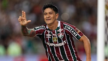 Cano está no grupo de jogadores que se reapresentou depois no Flu