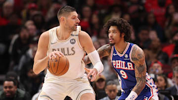 Philadelphia 76ers v Chicago Bulls