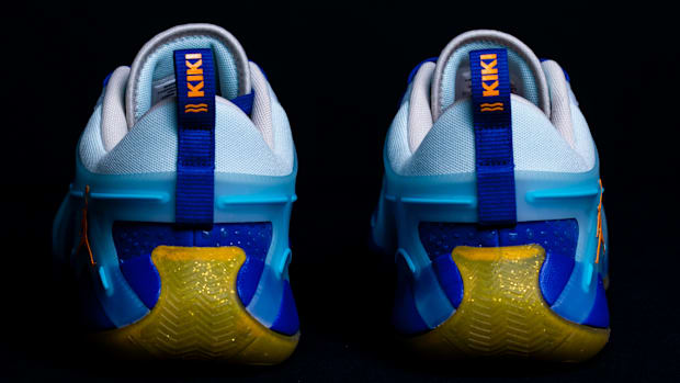 【激安アウトレット!】 Kiki guard Bruins UCLA Rice Jordan player-exclusive unveils スニーカー