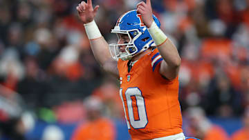 Kansas City Chiefs v Denver Broncos