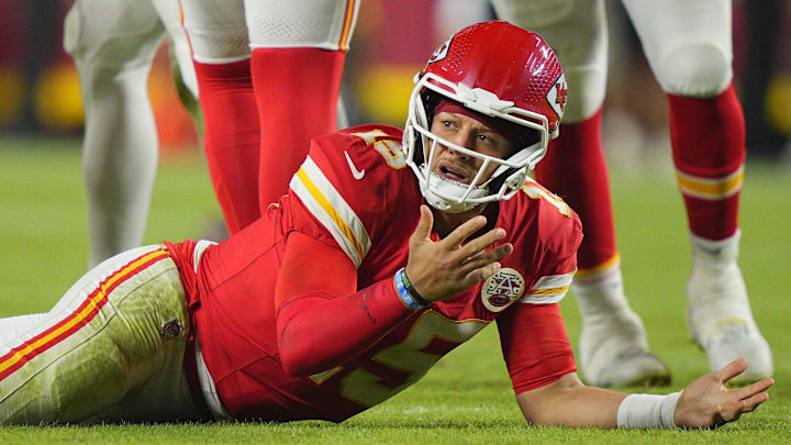 Chiefs quarterback Patrick Mahomes reacted to Lions' Brian Branch getting into a postgame scuffle with JuJu Smith-Schuster on Sunday. Chiefs quarterback Patrick Mahomes reacted to Lions' Brian Branch getting into a postgame scuffle with JuJu Smith-Schuster on Sunday.