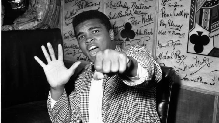 Muhammad Ali makes a prediction about how long a fight will last.