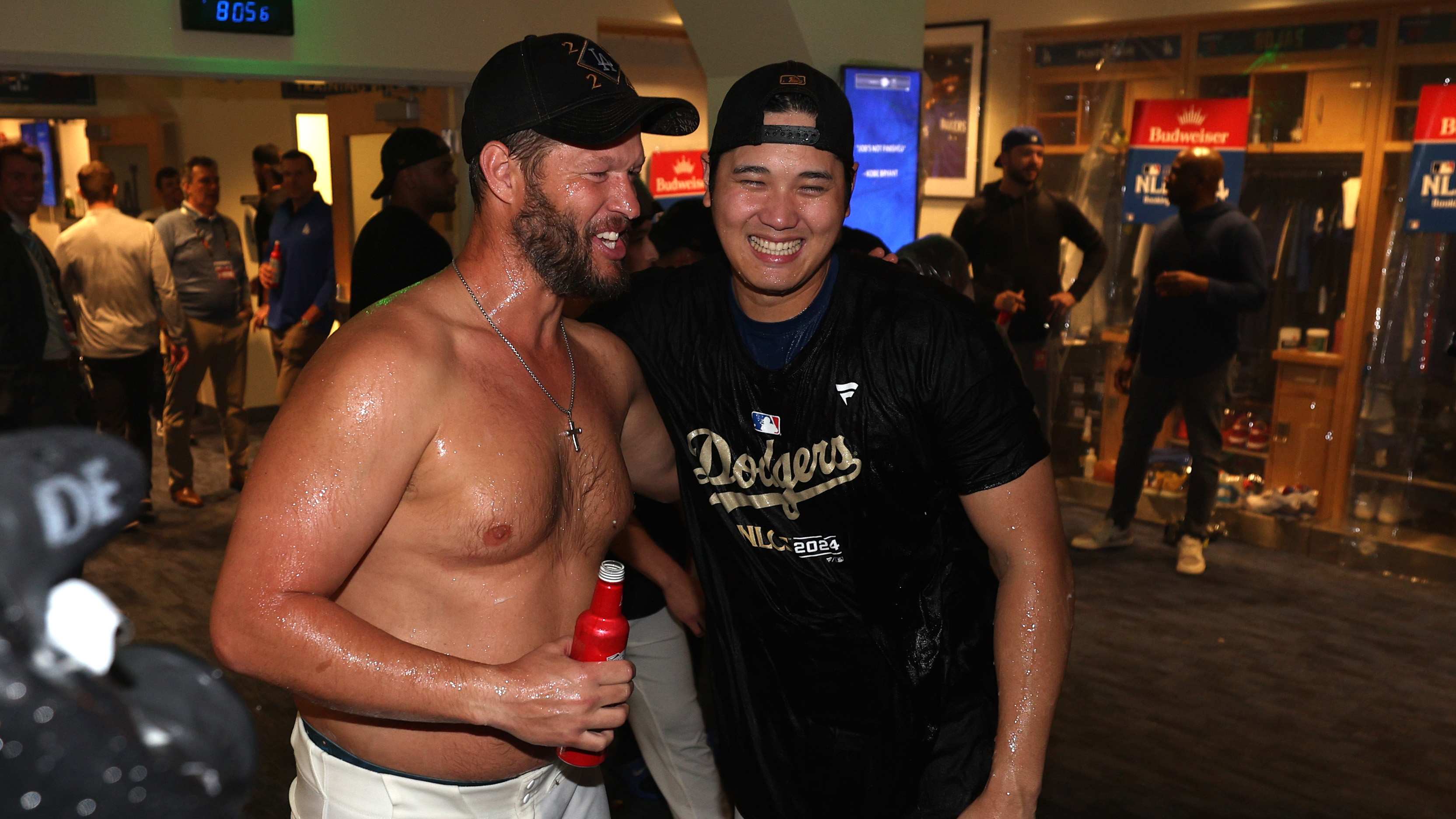 克萊頓·克肖 (Clayton Kershaw) 向太空人隊投籃應該會激勵道奇隊贏得 24 年世界大賽冠軍