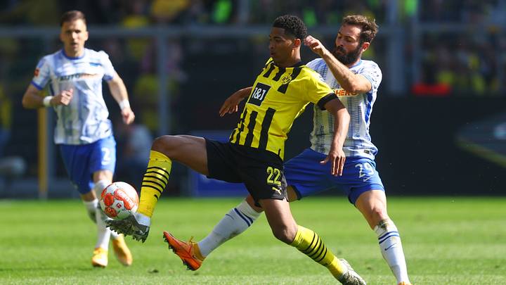 Hertha BSC Borussia Dortmund Die Offiziellen Aufstellungen