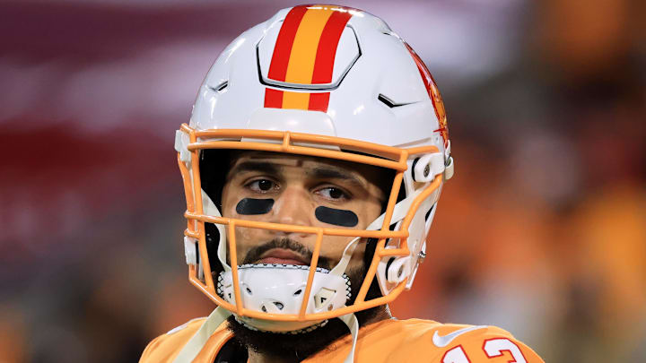 Former Tampa Bay Buccaneers WR Mike Evans is abandoning a rare legacy accomplishment by leaving to sign with the 49ers.
